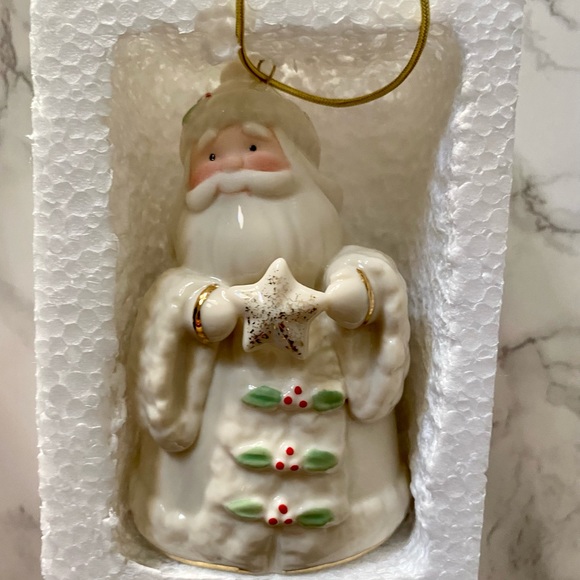 Lenox Holiday Cheer Santa Ornament. ✨Host pick✨ - Picture 4 of 5